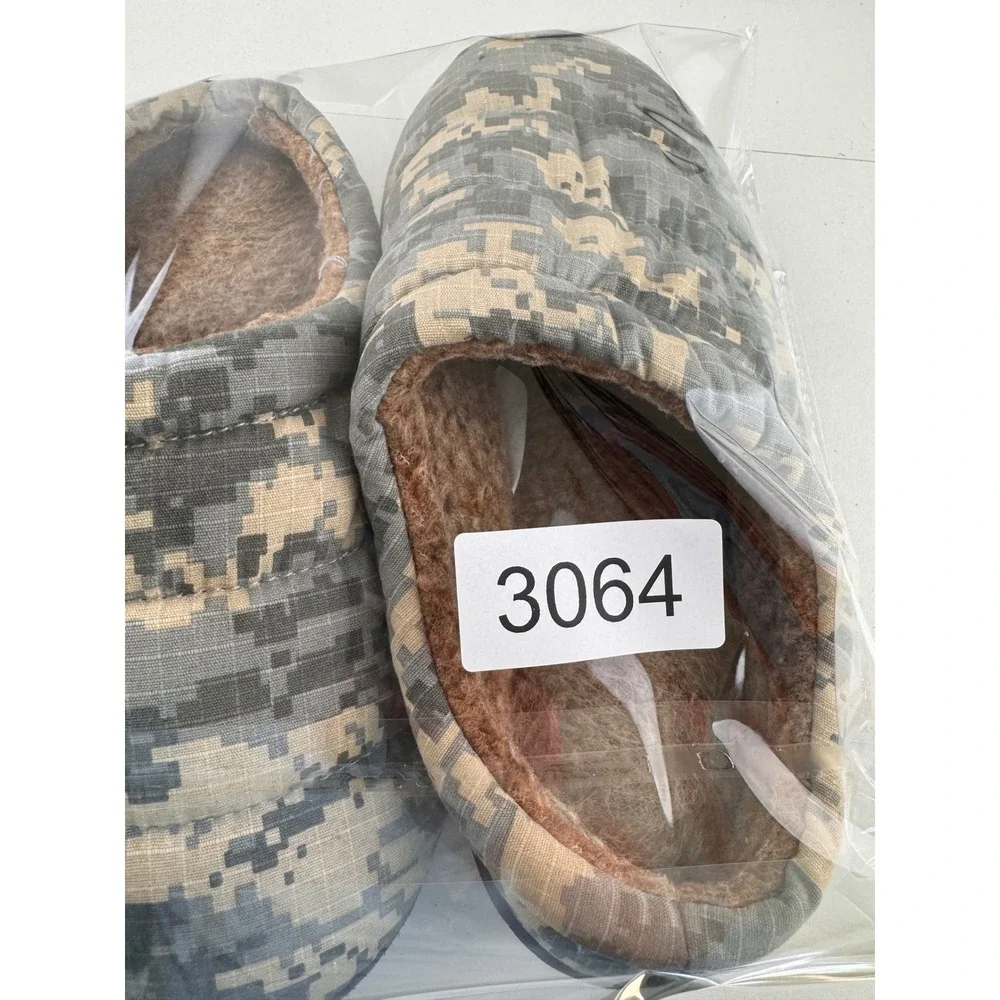Ariat Kids XL‎ Size 7 8 Crius Camo Padded Sherpa Lined Clog Slippers